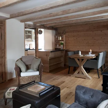 Silverbirch - شقة